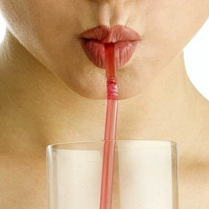 drink-from-straw