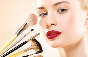 ۱۰ درس آرایشگری که زیبایی شما را دگرگون خواهد کرد