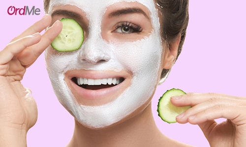 اسید هیالورونیک از جمله مهمترین ترکیبات ماسک صورت در درمان خشکی پوست است.
