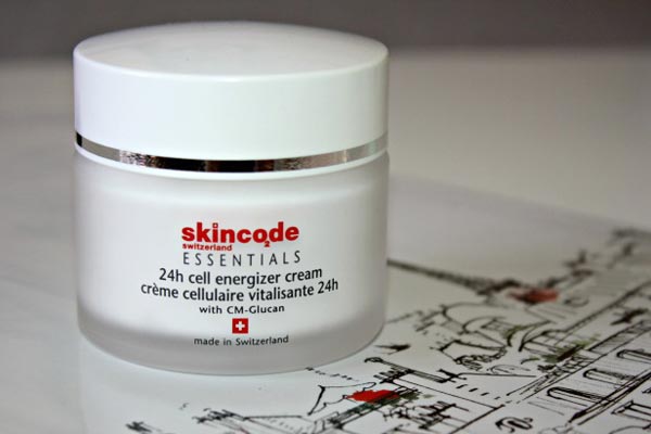 کرم تقویت کننده پوست (انرژی زا 24 ساعته) skincode
